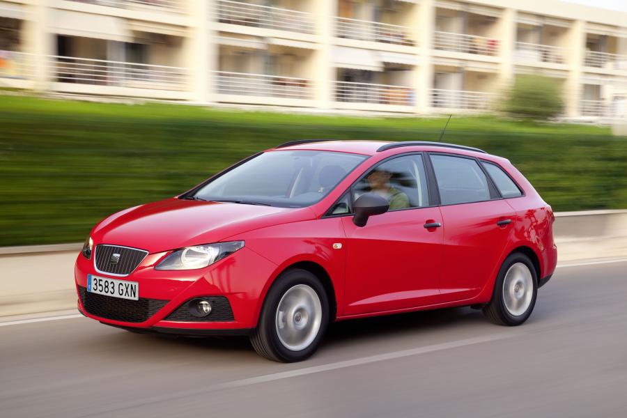  Seat Ibiza ST 2010 года  (фото 7 из 102)